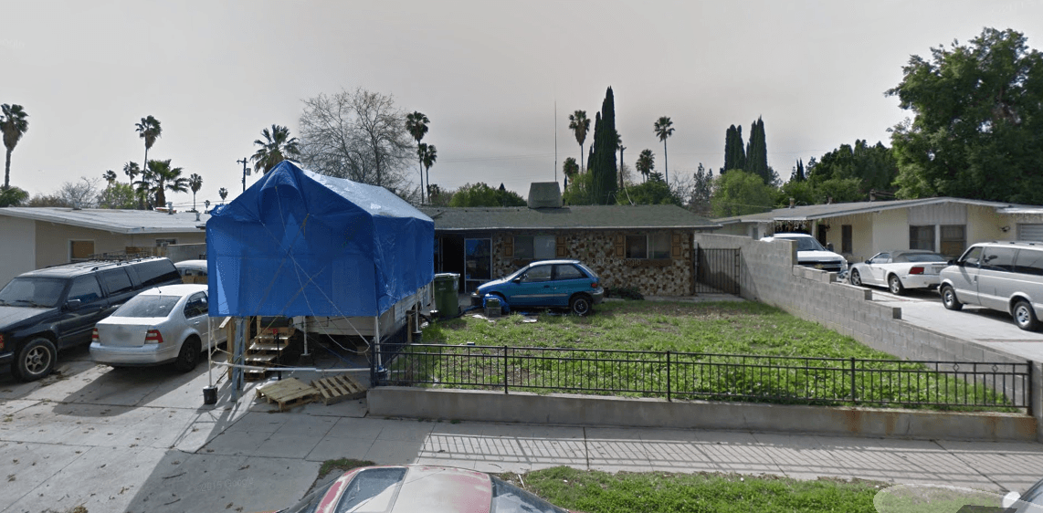 Una de las guaridas de la pandilla supremacista blanca Peckerwoods en el barrio de Granada Hills, en Los Ángeles. Ahí vivía uno de los jefes de la banda carcelaria Hermandad Aria.