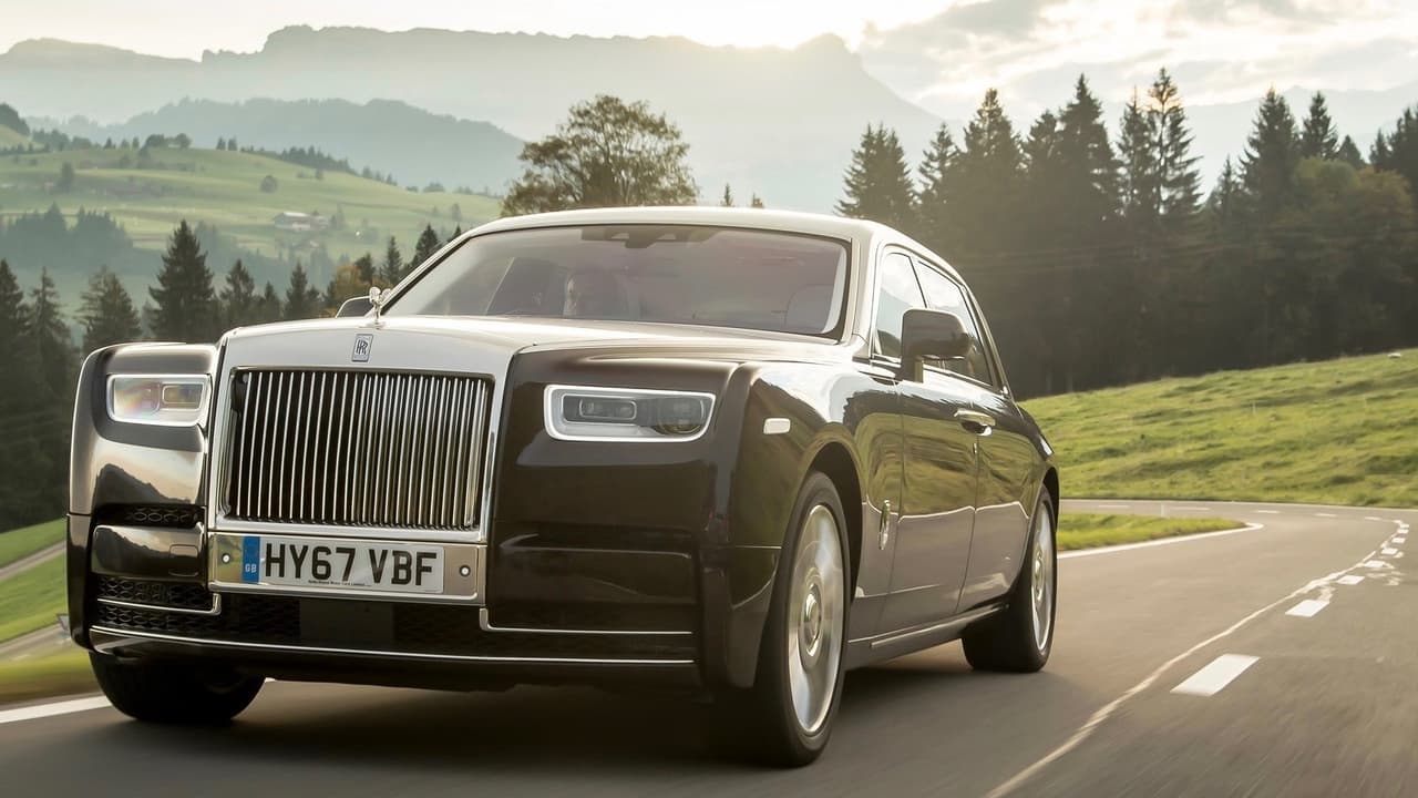 <h3 class="cms-H3-H3">16. Rolls-Royce Phantom</h3>
<br>El impresionante y señorial sedán insignia de Rolls-Royce emite 615 gramos de CO2 por milla recorrida.