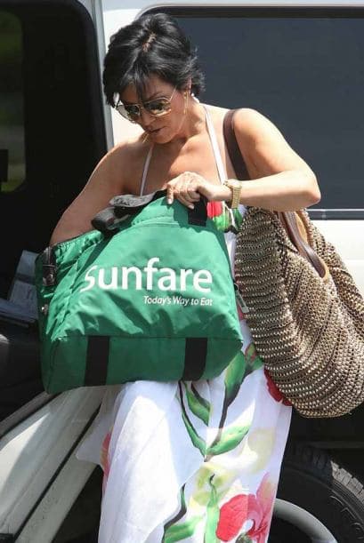 Y también de ser- sólo cuando se puede- una mujer común y corriente. (Todo un reto, si perteneces al clan Kardashian)