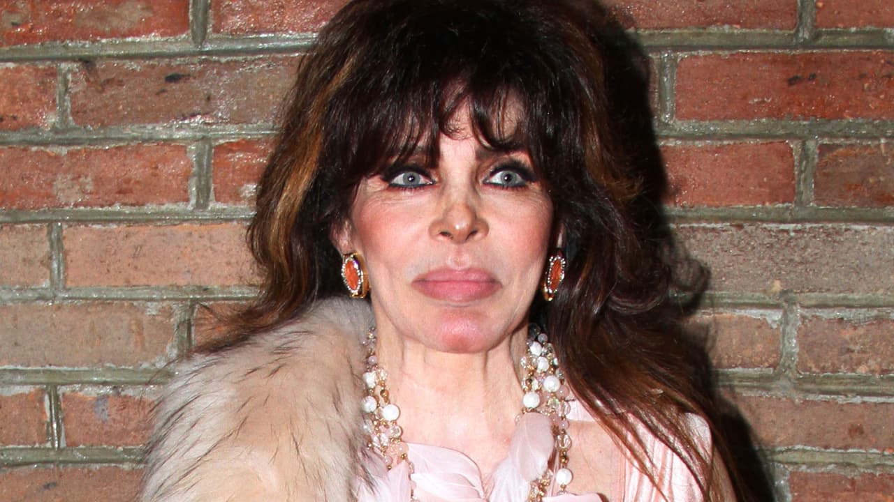 Verónica Castro reacciona ante acusación de supuesto acoso a menores de edad