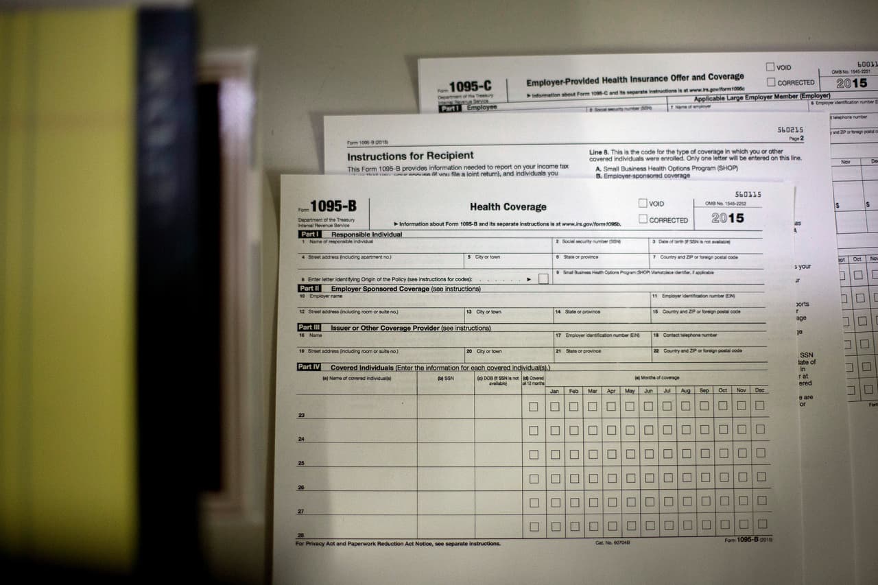 Un nuevo estudio revela que los costos del seguro médico siguen aumentando para los trabajadores estadounidenses