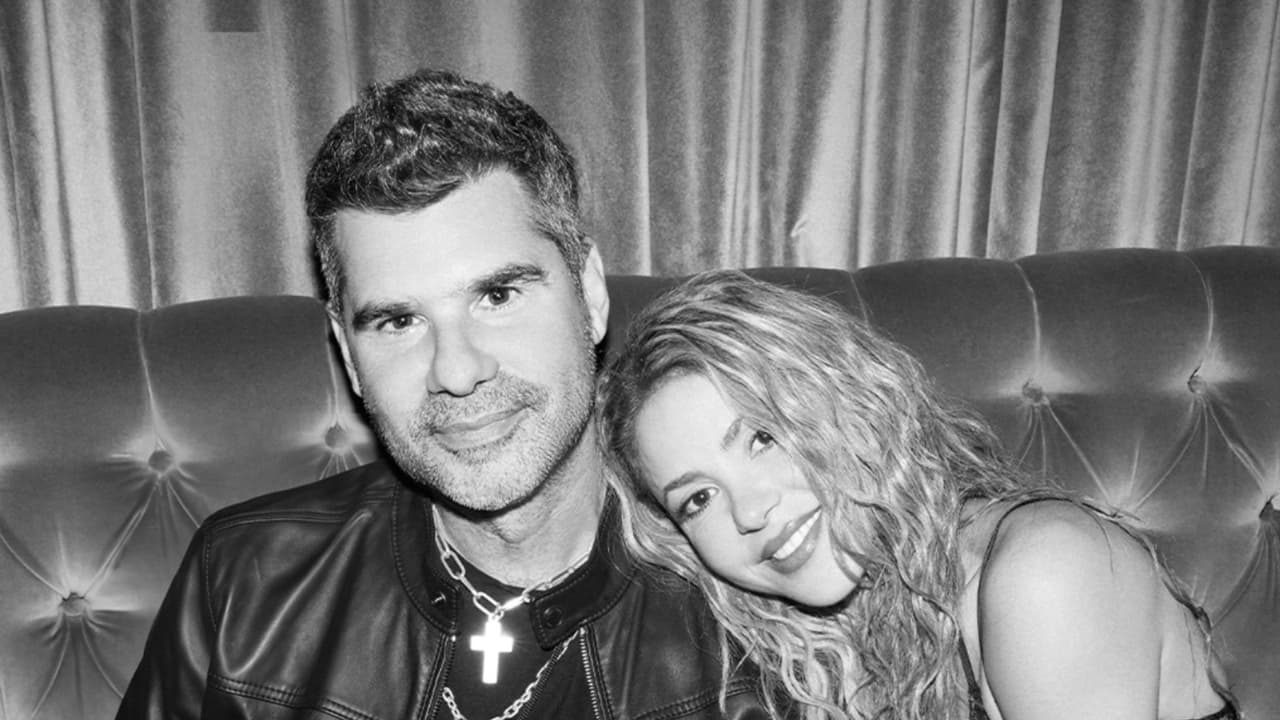 ¿Shakira y Antonio de la Rúa juntos otra vez?: La cantante comparte foto con su expareja tras emotivo mensaje en concierto