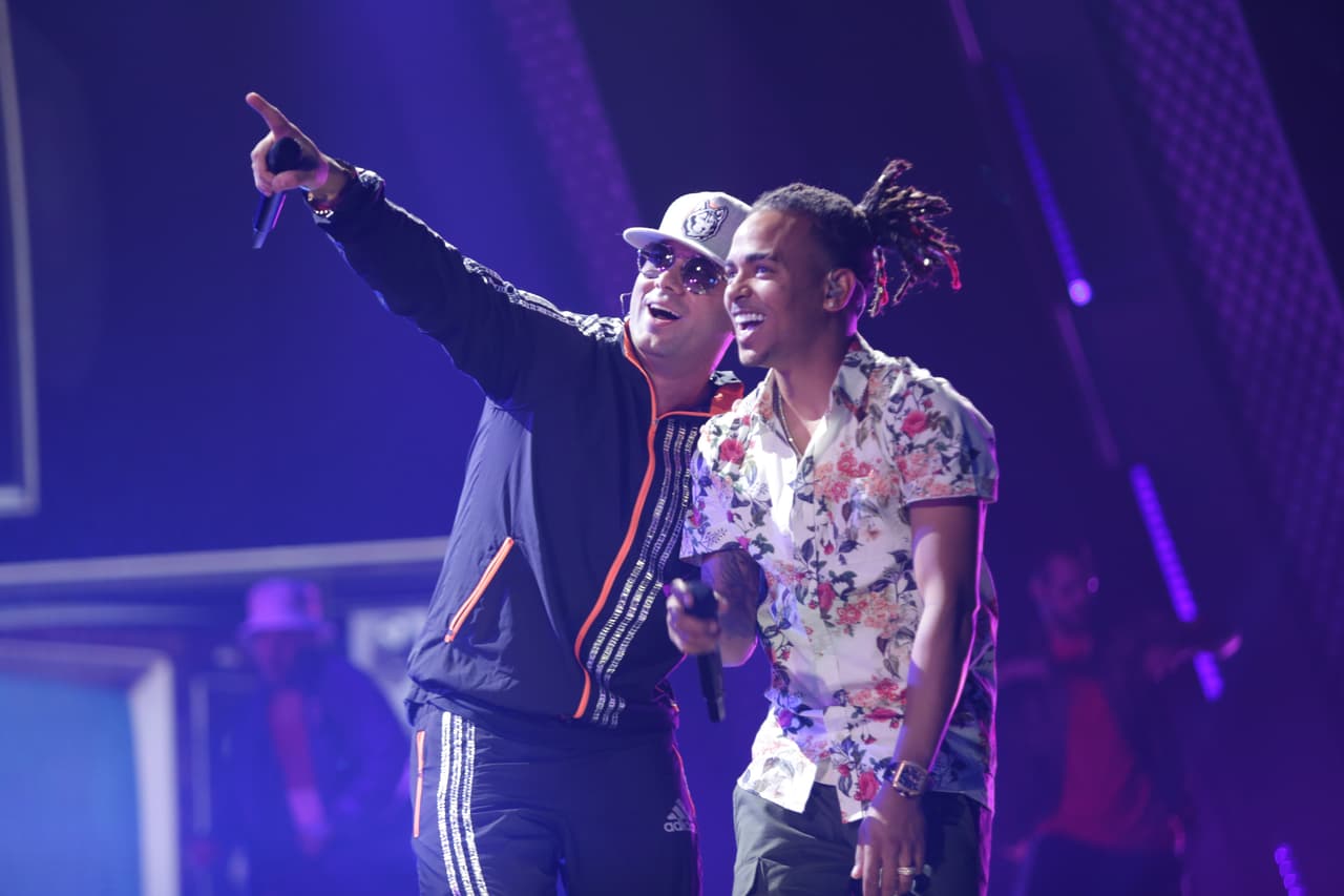 Wisin, Bad Bunny, Ozuna, De la Guetto y Arcángel en los ensayos de Premios Juventud,