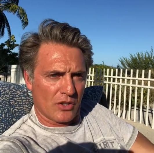 En entrevista para el programa 'Intrusos', el pasado 5 de febrero, Juan mencionó: "Eso es mentira (que Maki regrese a México). Ella está muy bien en Miami y allá está con toda la familia y con mis dos nenas".