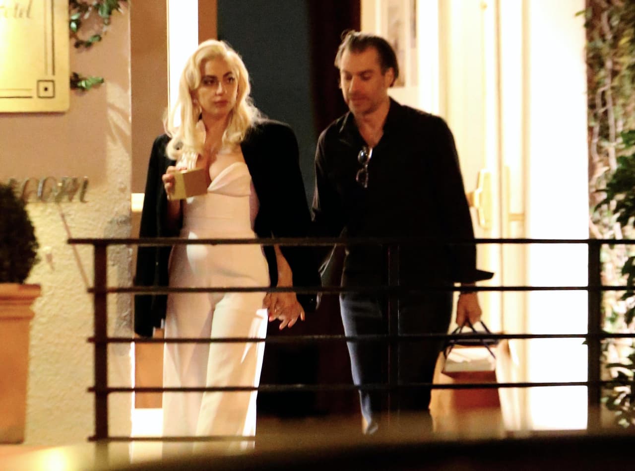 Ya no le importa si los paparazzi la ven al lado de su nueva pareja.