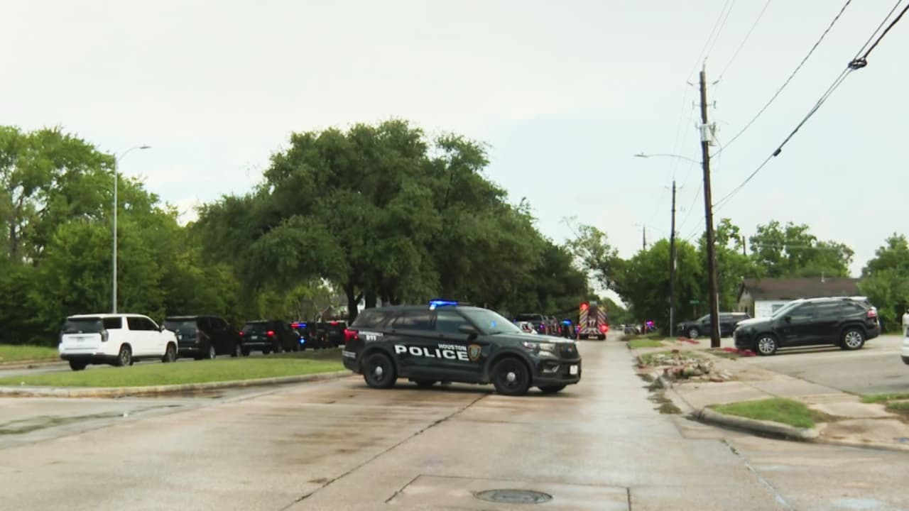 Un hombre dispara indiscriminadamente contra conductores en el noreste de Houston: hay varios heridos