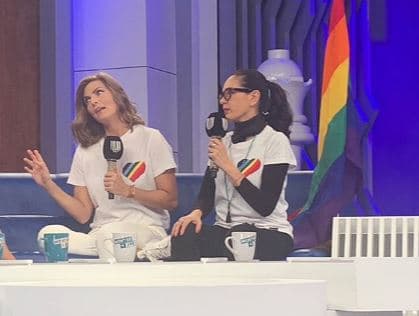 "Luego empezó todo el rollo, la prensa, esto y lo otro, y se volvió un despapaye", explicó la conductora de televisión. 
<br>