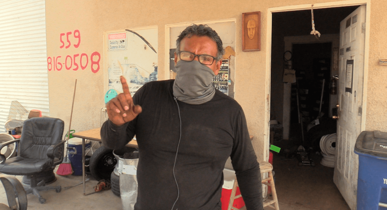 Residente afectado por apagón se compra generador de $800 para evitar nuevas pérdidas 