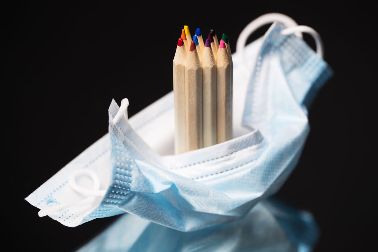 El temor que tienen las autoridades de salud es que, con temperaturas más frías, las reuniones sociales se transfieran a interiores.
<br>