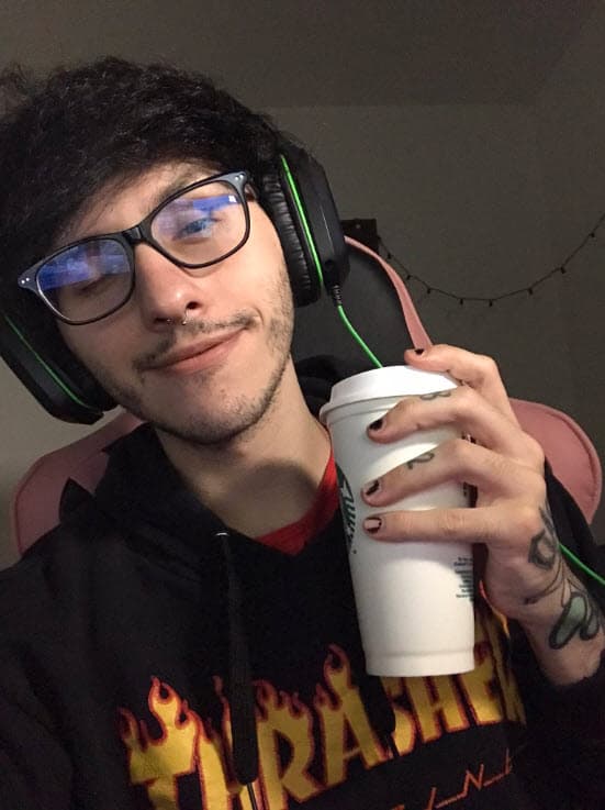 Estanislao declaró al portal 
<a href="https://www.pagina12.com.ar/" target="_blank">Página 12</a> que no estaba de acuerdo en que su papá fuera candidato para la presidencia de Argentina: "Cuando me lo contó fue un balde de agua fría, porque no estaba al tanto ni lo esperaba".
<br>