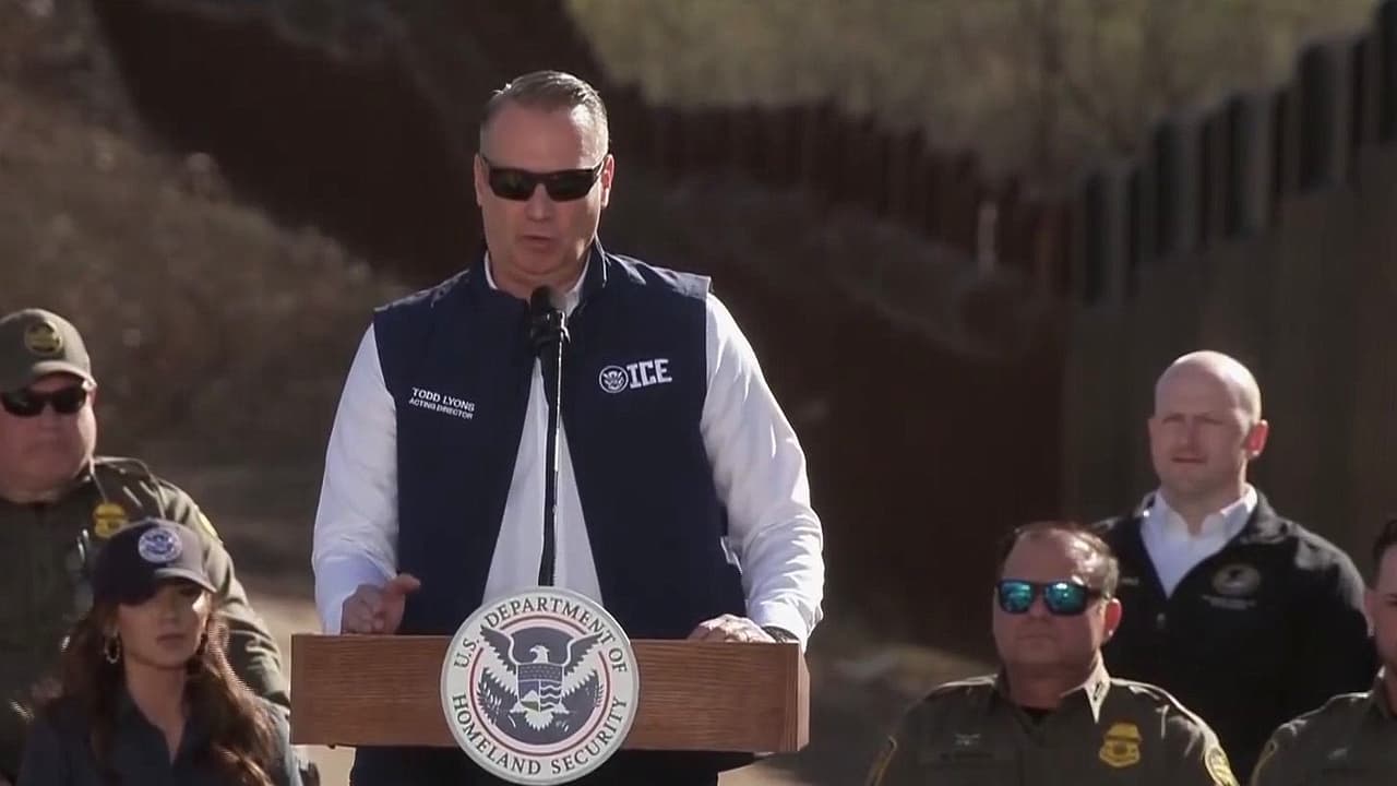 Director de ICE: "Tenemos 1.5 millones de órdenes de deportación y vamos tras criminales serios"