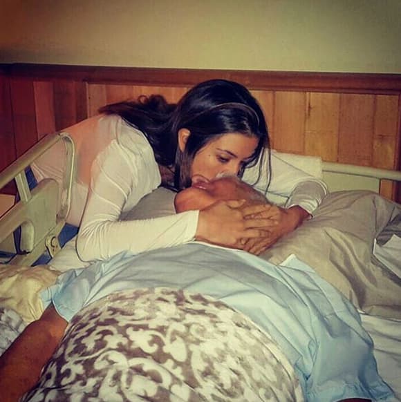 A través de un bello mensaje en sus redes sociales, Maity compartió la triste noticia de su partida.