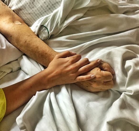 También dio gracias por las muestras de cariño y oraciones, que sin duda llenan de amor su corazón en estos difíciles momentos.