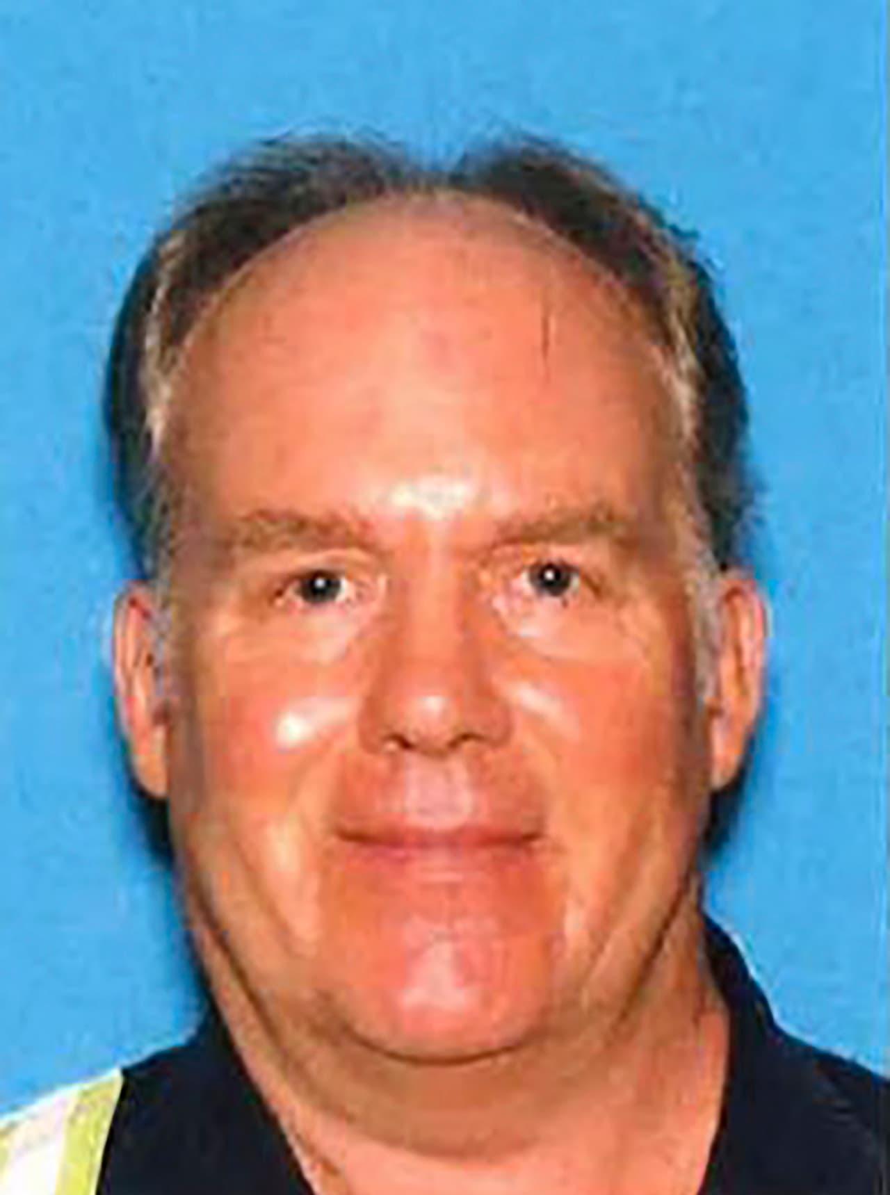 Horas más tarde, el autor de los disparos fue identificado como
<b>Sam Cassidy -</b>de 57 años-, un trabajador de mantenimiento "descontento" de la compañía.
<br>
<br>El alcalde de San José, Sam Liccardo, dijo que
<b>“estaba claro que las víctimas eran colegas <a href="https://www.univision.com/noticias/tiroteos/latinos-victimas-tiroteo-san-jose-vta">que el atacante conocía bien</a>”.</b>