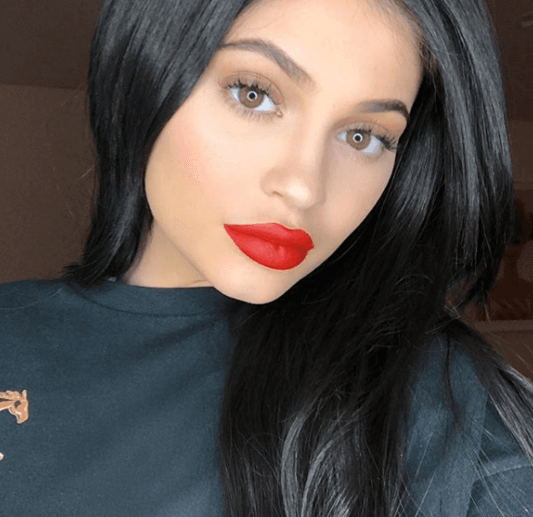 Además, la empresa creada por Kylie fue reconocida como la marca de belleza independiente del 2016.
