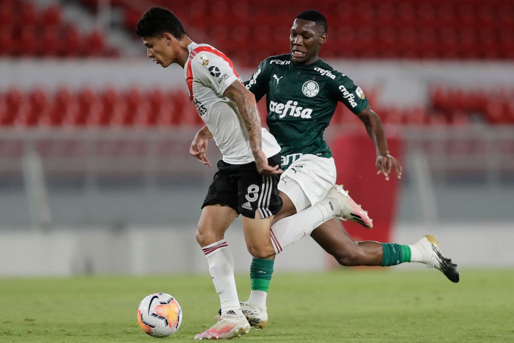 Con goles de Rony, Luiz Adriano y Matías Viñas, Palmeiras golea 0-3 a River y saborean la final de la Copa Libertadores.