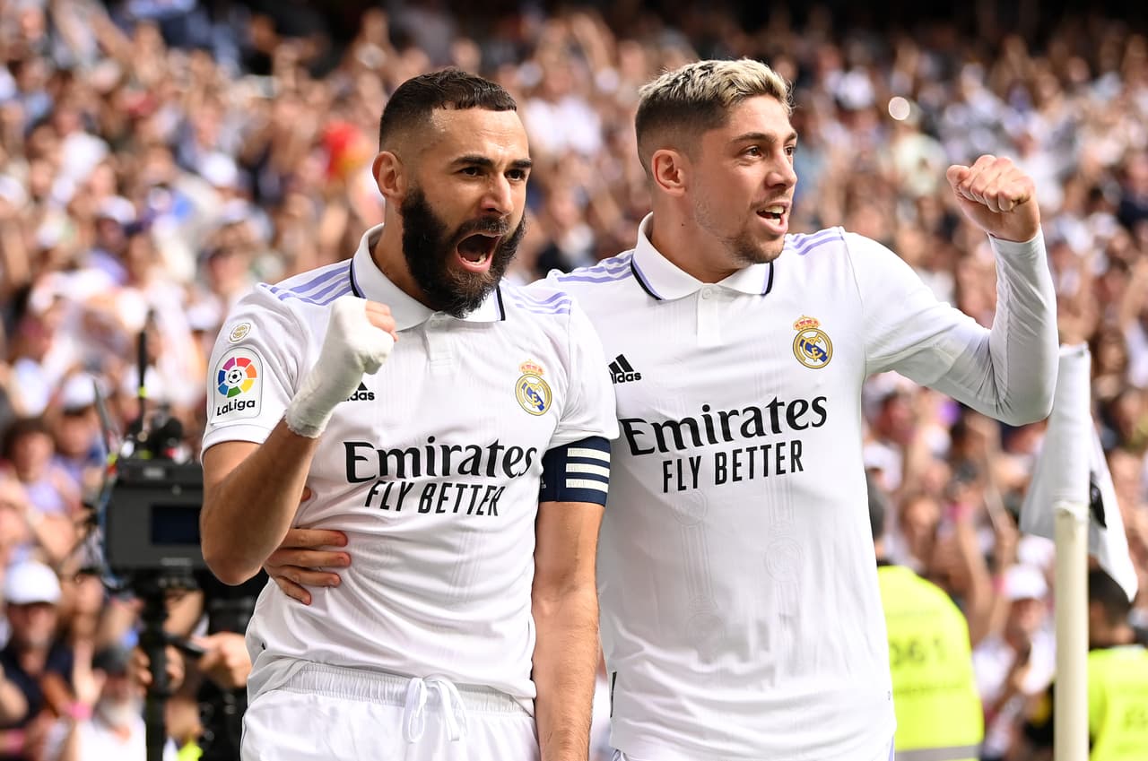 Goles de Benzema, Valverde y Rodrygo dieron la victoria a los de Carlo Ancelotti ante los de Xavi Hernández que descontaron gracias a Ferran Torres en el Clásico.