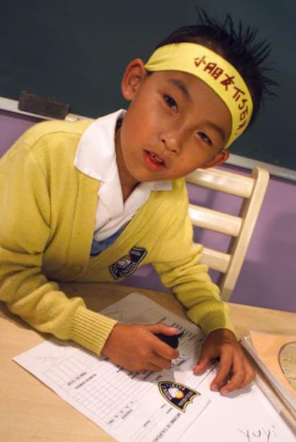 Yuyi fue interpretado por Kevin Hung, quien decidió alejarse de la actuación.