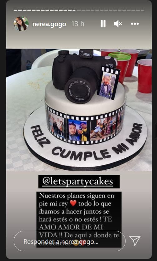 La joven, quien 
<b><a href="https://www.univision.com/famosos/octavio-ocana-y-nerea-godinez-historia-de-amor-fotos" target="_blank">se iba a casar con Ocaña </a></b>en enero próximo, dejó ver que en el festejo hubo globos, pastel y muchas fotos en recuerdo de quien sería su esposo. 
<br>