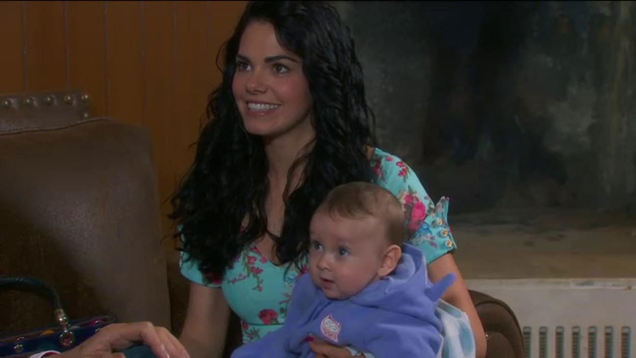 El color turquesa le favorece mucho a Fiorella ¿no creen?