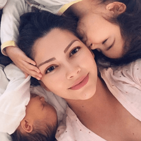 El 26 de julio, Ana celebró su cumpleaños número 31 de la más bella manera. Tener a sus dos hijos junto a ella fue su mejor regalo.