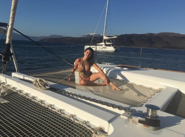 Desde el mágico mar color turquesa de Grecia, Ana Patricia nos compartió una bella panorámica (julio 2016).