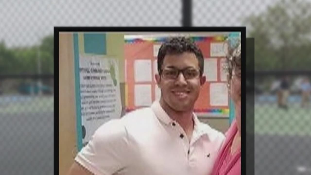 Arrestan al maestro de El Bronx acusado de violar a una alumna de 13 años 