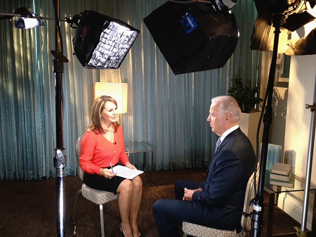 El ex vicepresidente de EEUU Joe Biden, entrevistado por María Elena Salinas.