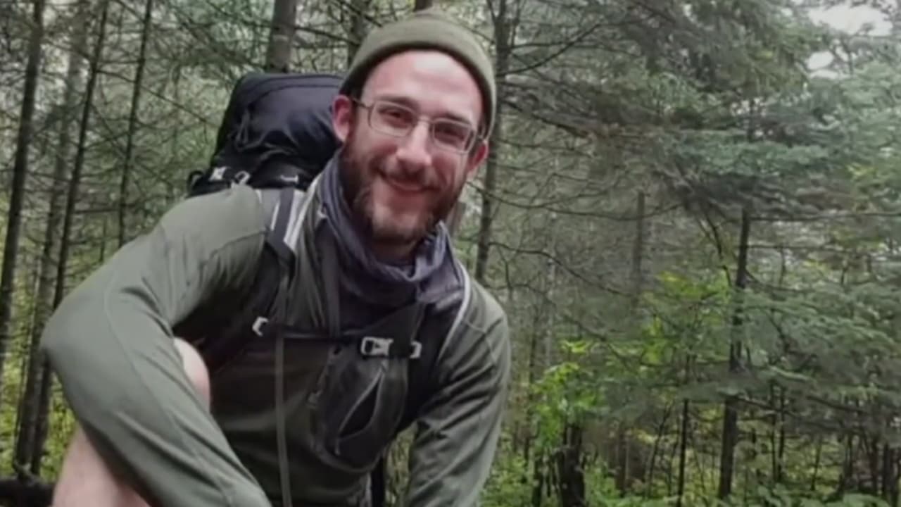 En Minneapolis, residentes honraron a Alex Pretti tras su muerte por disparos de agentes de ICE