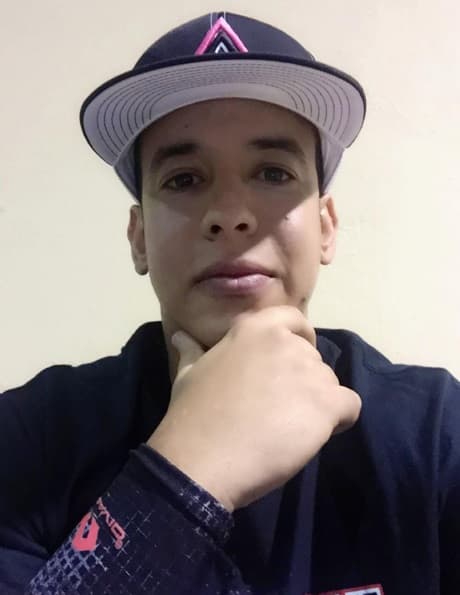 Como sea, este afamado reggaetonero sabe cómo complacer a todos sus seguidores.