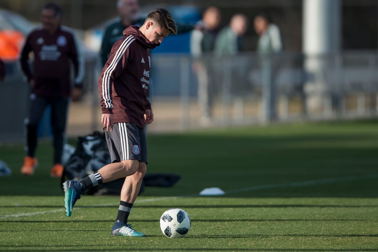 <b>Jonathan González </b>(Monterrey)