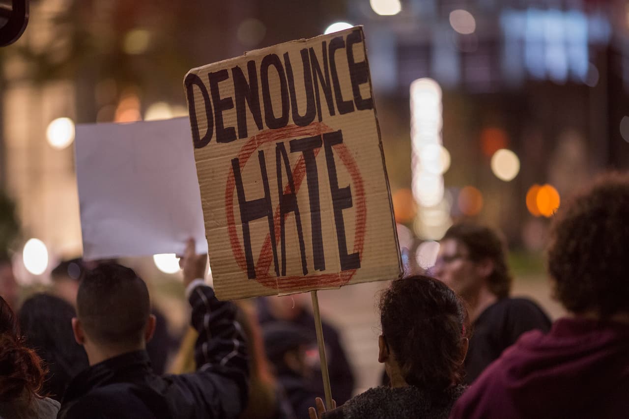 Nueva York penalizará a quienes llamen 'ilegal' a inmigrantes sin documentos