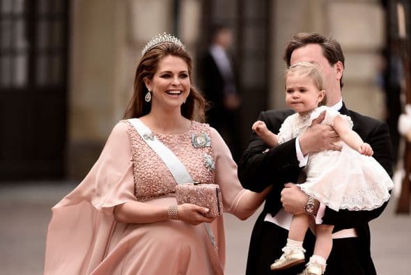 La princesa Leonor Lilian de Suecia, duquesa de Gotland, nació en Nueva York, EEUU, el 20 de febrero de 2014. Ella es la octava en la línea de sucesión al trono de Suecia.
