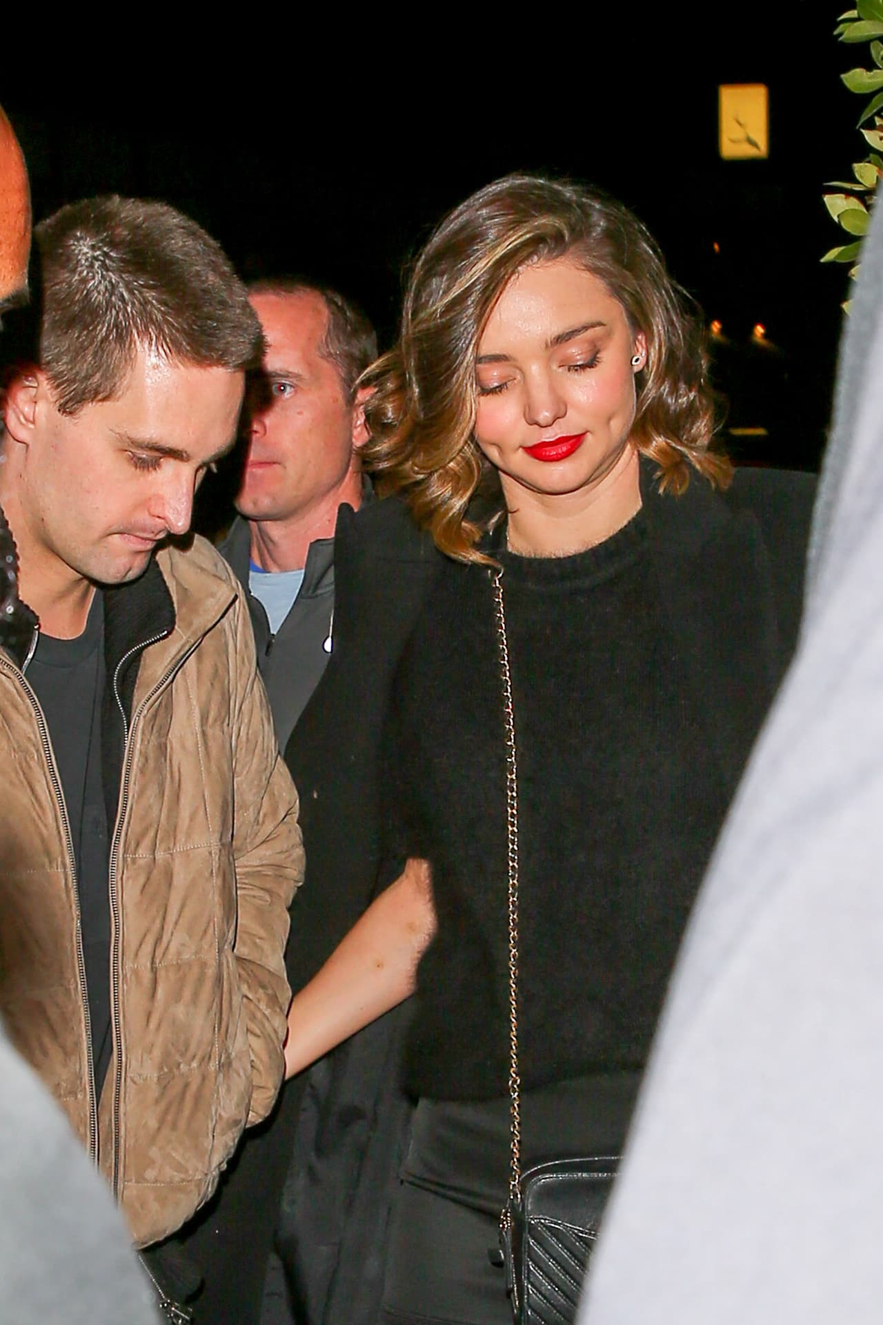 Kerr tiene 34 años y su ahora esposo 26. La ceremonia fue privada y solo asistieron 50 invitados.