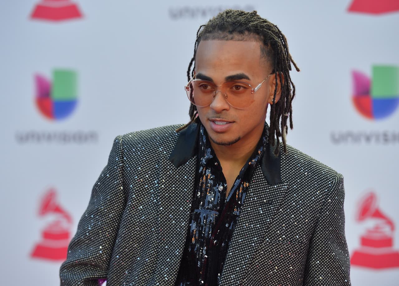 Ozuna, quien está nominado 10
<b><a href="https://www.univision.com/especiales/premio-lo-nuestro" target="_blank">Premio Lo Nuestro 2019</a></b>, conquistó con videos como solista y otros en los que colaboró con algunos colegas.
