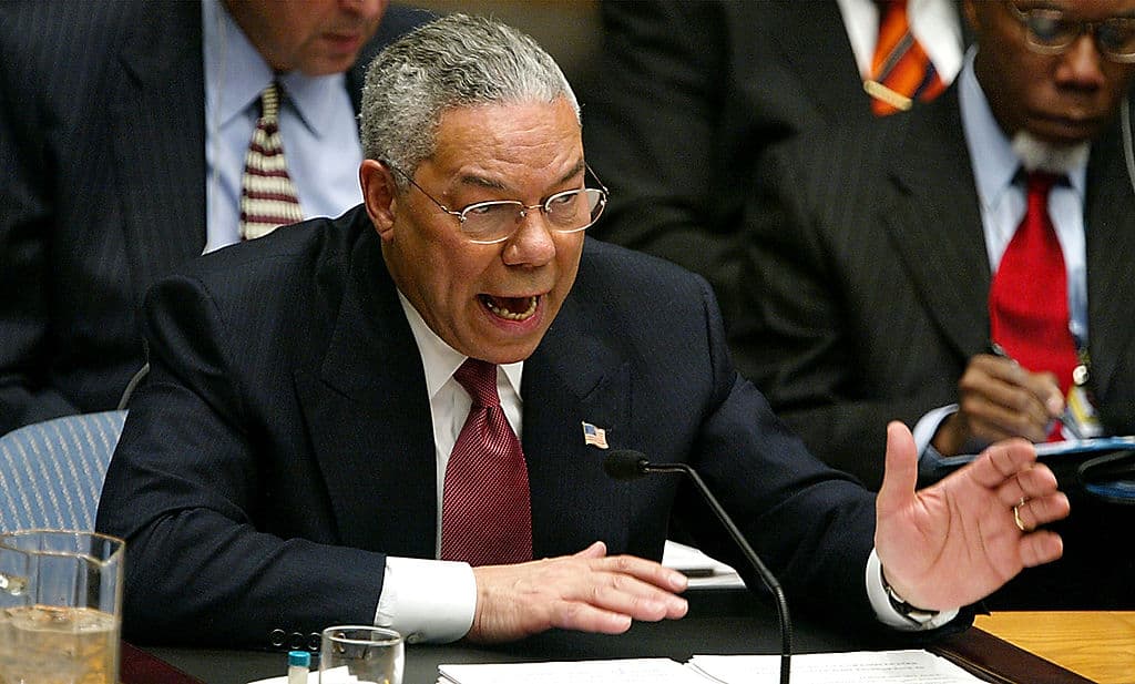 A Powell le fue difícil lidiar con su controversial discurso de febrero de 2003 ante el Consejo de Seguridad de Naciones Unidas sobre la presunta existencia de armas de destrucción masiva en Irak, algo que más tarde se evidenció era errado. 
<b>"Es una mancha (...) y siempre será parte de mi récord. Fue dolororo y es doloroso ahora"</b>, reconoció en 2005 en una entrevista con ABC News.