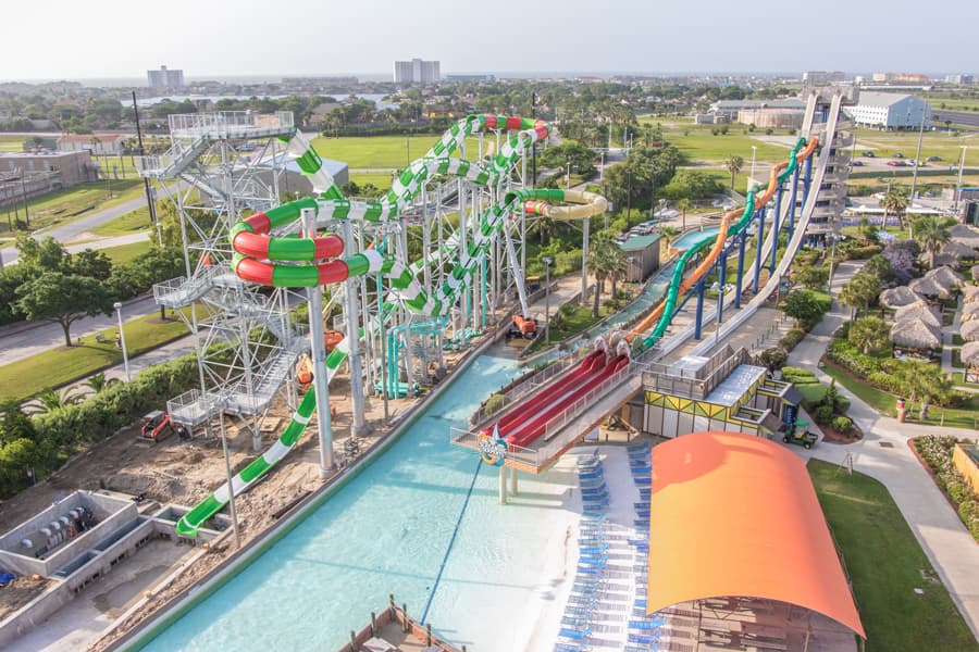 El parque Schlitterbahn en Galveston está celebrando 10 años de haber abierto sus puertas.