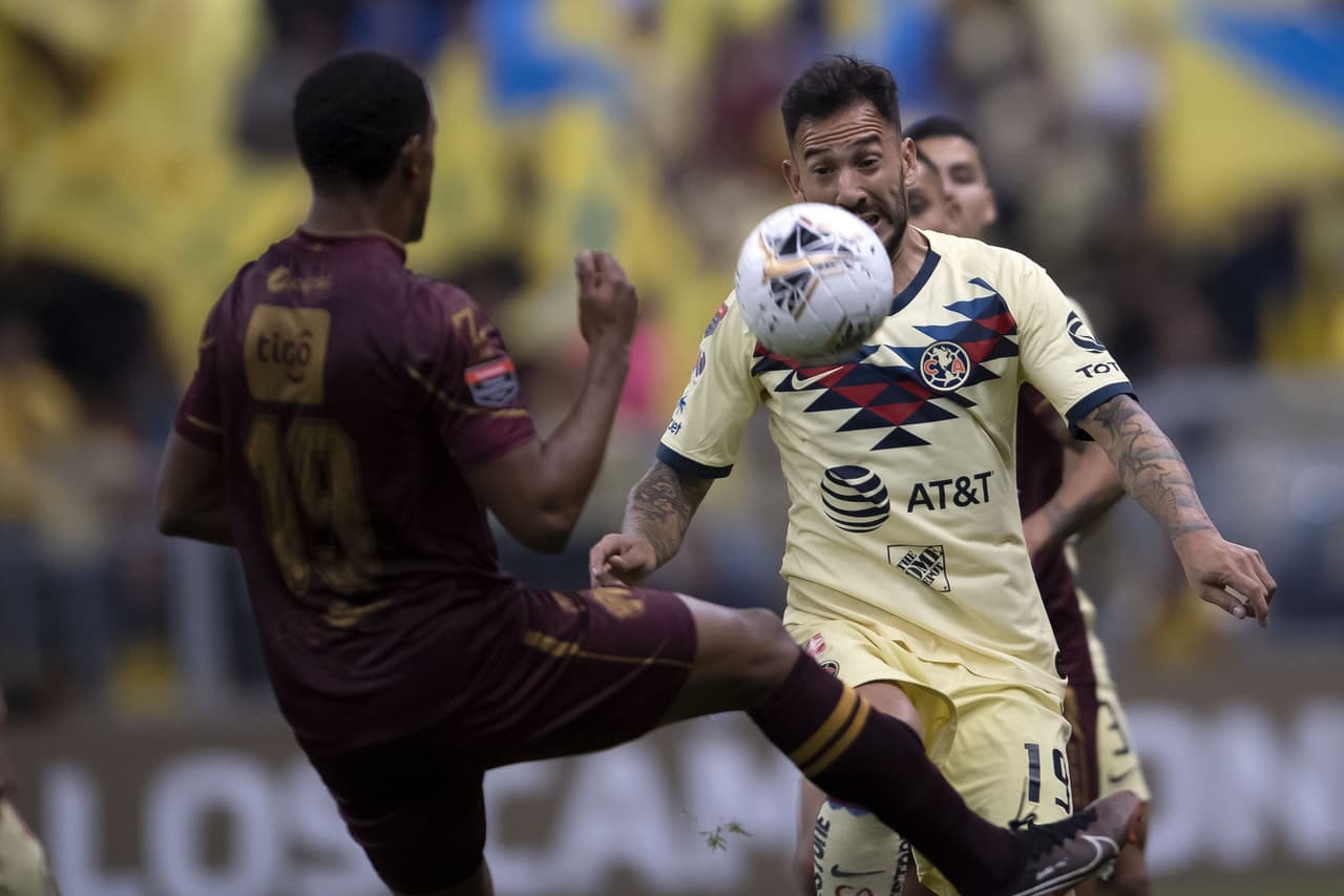 América generó un par de oportunidades antes de los primeros 20’ de juego.