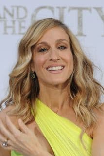 La famosa de actriz de "Sex and the city" Sarah Jessica Parker tuvo una infancia difícil viviendo con sus padres y 7 hermanos en hogares de beneficencia.