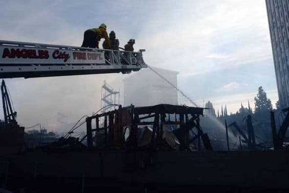 Por nueve horas millones de galones de agua fueron utilizados en las labores de sofocación. Detalles de este reporte aquí