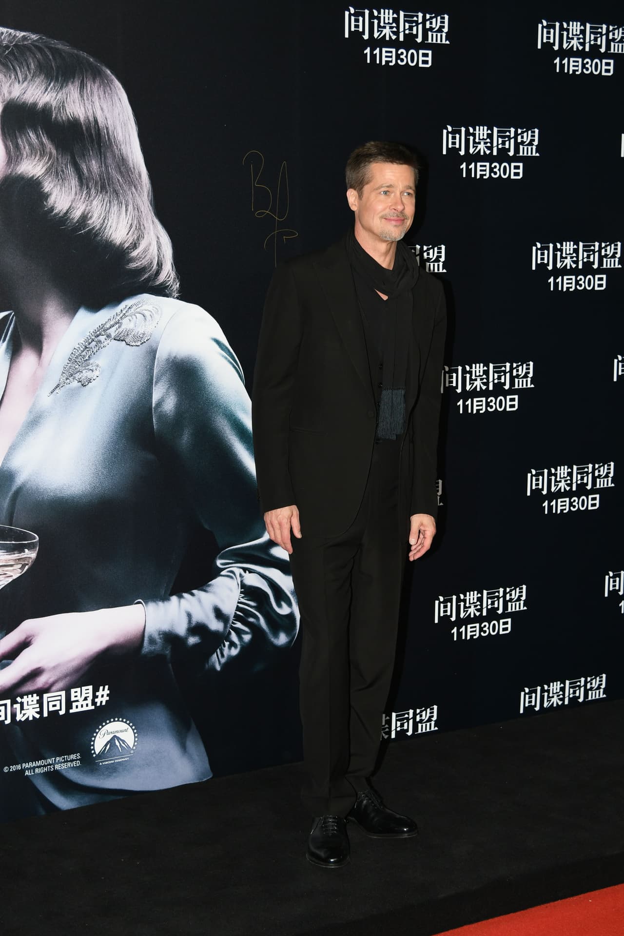 En esta alfombra no se presentó su colega, Marion Cotillard.