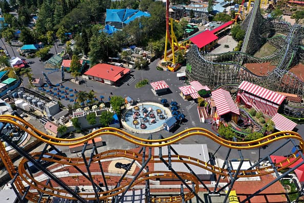 Al ingresar al parque, habrá control de temperatura. También se utilizará tecnología de detección para la seguridad y evitar el contacto directo con las personas.
<br>