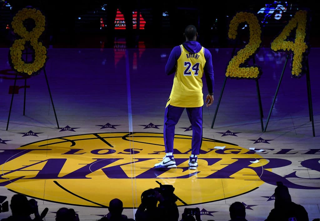 Así se vivió el emotivo homenaje a Kobe y Gianna Bryant en el regreso de Los Angeles Lakers a la duela.