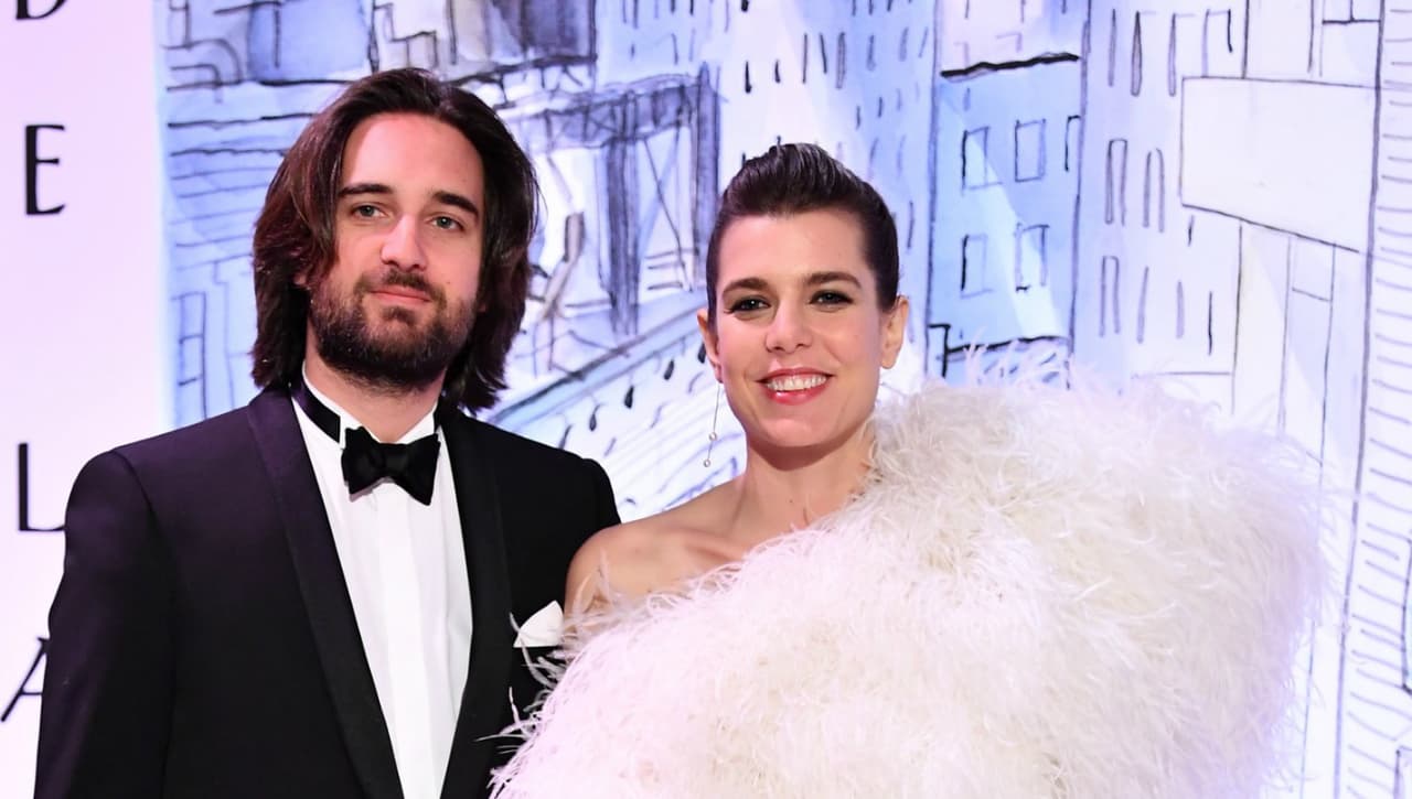 La princesa Carolina de Mónaco confirma que nació su séptimo nieto, hijo de Carlota Casiraghi