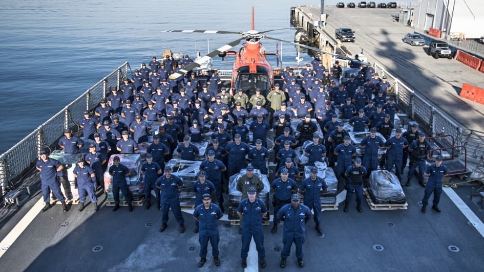 Asestan golpe de 500 millones de dólares a narcos que traficaban cocaína por ruta marítima