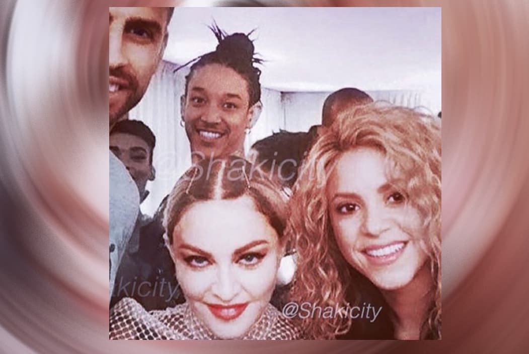 OMG! Shakira le dio una gran sorpresa a Madonna, al visitarla durante el concierto que la 'Reina del Pop' ofreció por la ciudad de Barcelona.