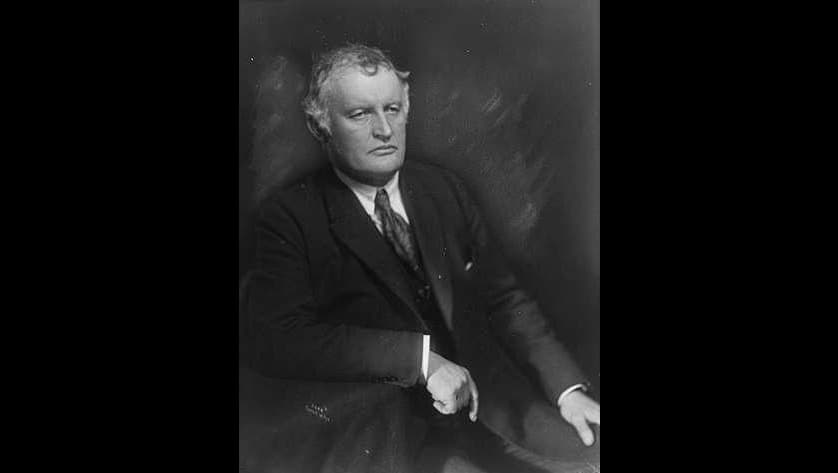 Edvard Munch fue un pionero del expresionismo y estaba obsesionado por el sentimiento de angustia alimentado por la muerte prematura de sus seres queridos, en particular la de su madre y su hermana Johanne Sophie. En 1908 fue internado temporalmente en un establecimiento psiquiátrico.
<br>