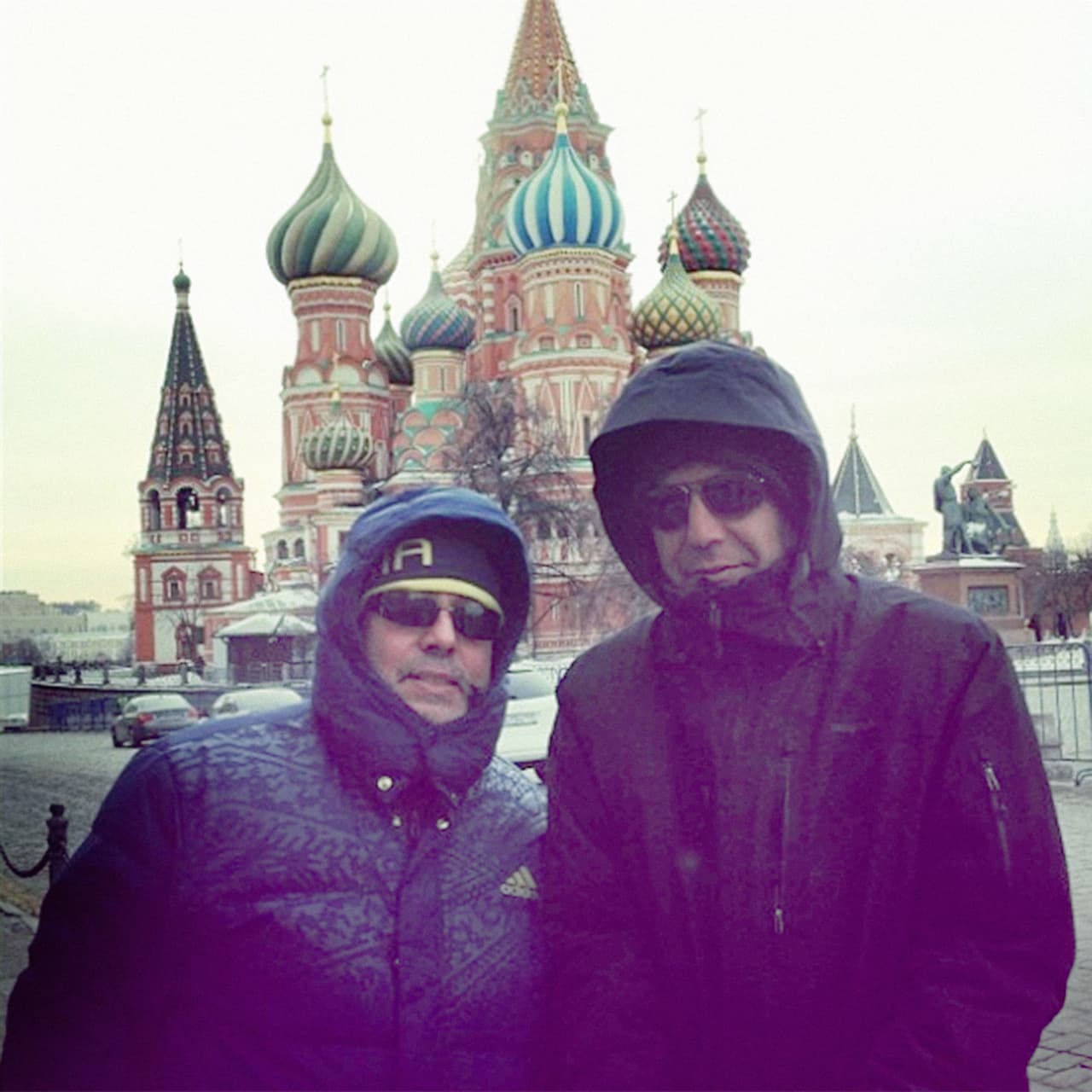 La cultura de la lejana y siempre amenazante Rusia también fue descrita en los viajes de Bourdain. La fotografía fue publicada en 2014.