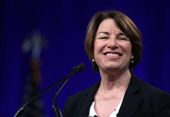 Candidata Amy Klobuchar