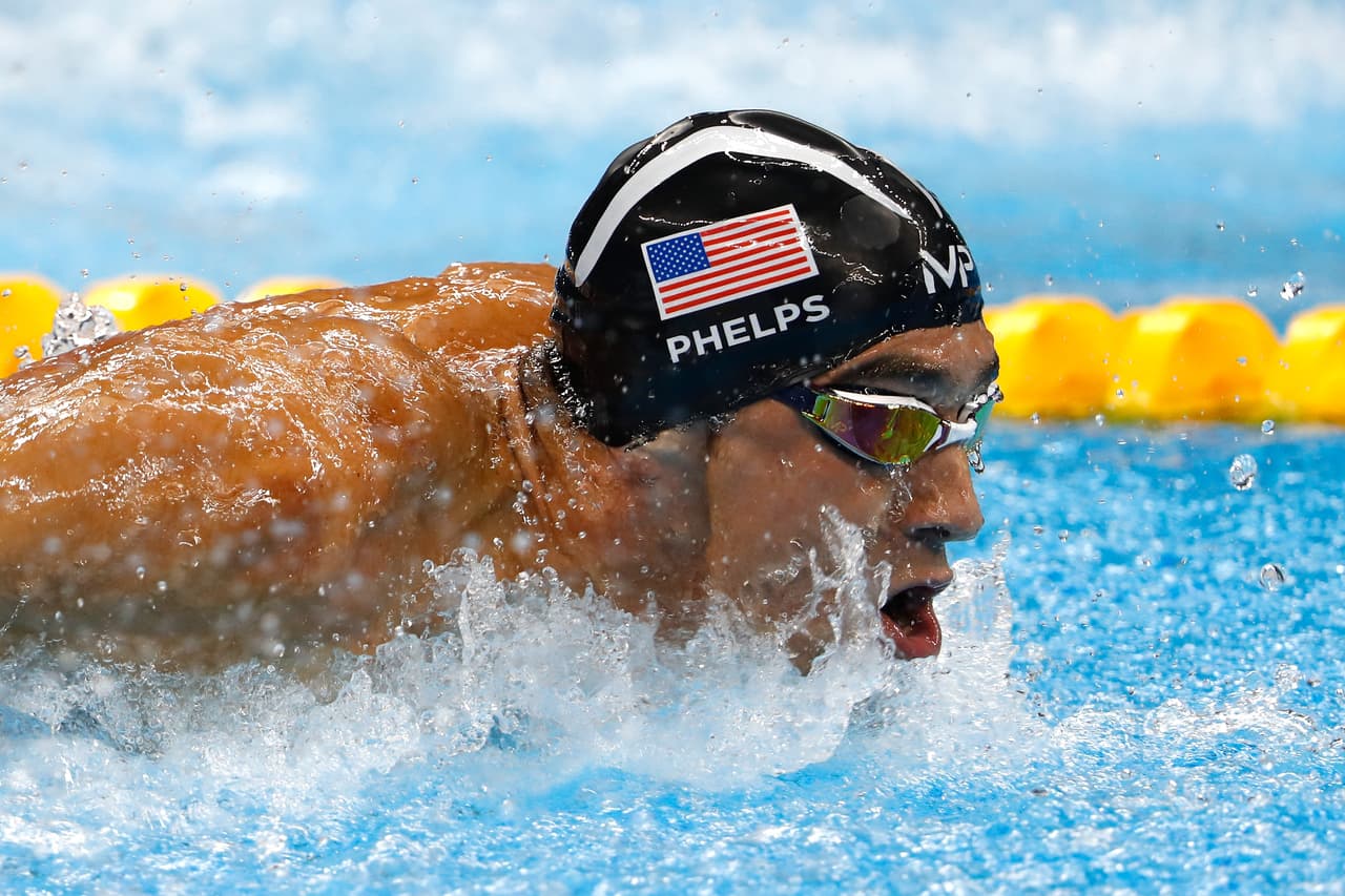 <b>Michael Phelps: </b>El exnadador estadounidense conocido como la ‘Bala de Baltimore’, conquistó seis medallas de oro olímpicas antes de cumplir 20 años. Además, logró
<b> </b>cinco medallas de oro en el Campeonato Mundial de 2005.